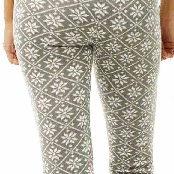 Fun Snowflake Christmas Legging - NWT - Picture 6 of 6